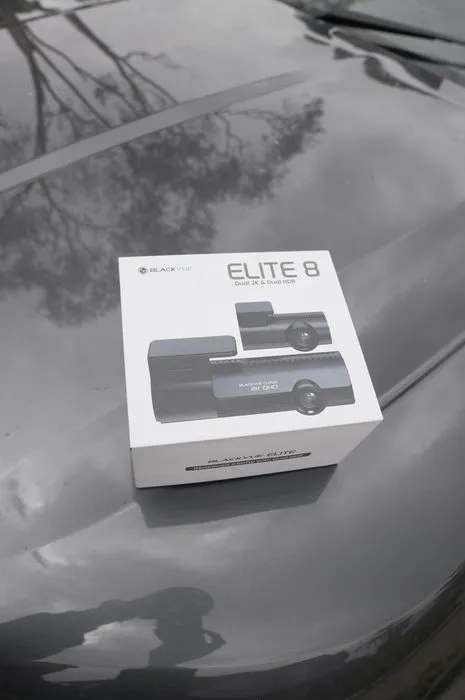 BlackVue Elite 8 dual 2K dashcam